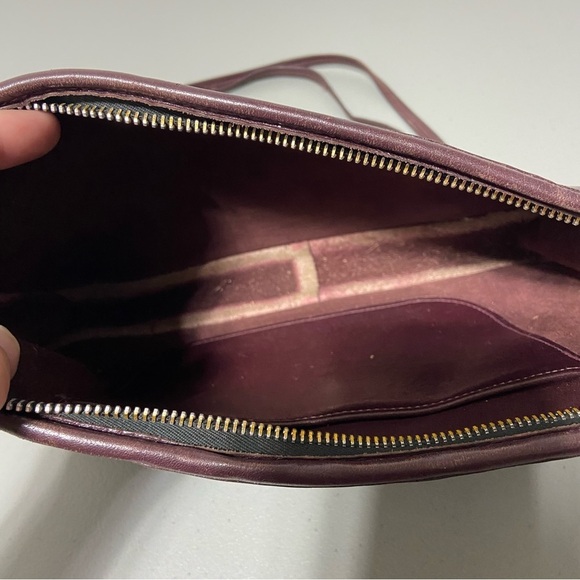 Dorcelle Made in USA Vintage Shoulder Handbag Purse Dark Maroon Burgundy Leather - Picture 3 of 10